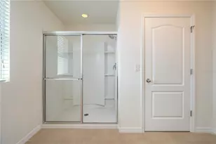 6121 Forest Ridge Way, Winter Haven, FL 33881 - Photo 15