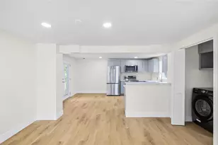 4403 N 48th St, Tampa, FL 33610 - Photo 9