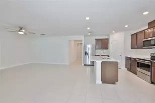 1002 Tidal Rock Ave, Ruskin, FL 33570 - Photo 15