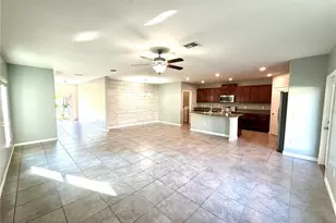 6821 Blue Moon Wy, Sun City Center, FL 33573 - Photo 13