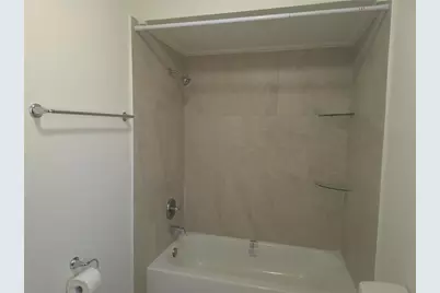 10410 N Ojus Drive, Tampa, FL 33617 - Photo 15