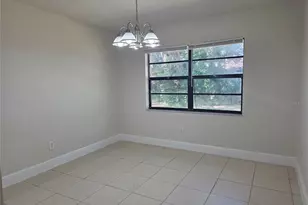 10410 N Ojus Dr, Tampa, FL 33617 - Photo 21