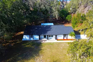 8807 Overlook Dr, Wesley Chapel, FL 33545 - Photo 11