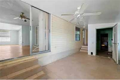 36941 Beth Ave, Zephyrhills, FL 33542 - Photo 23