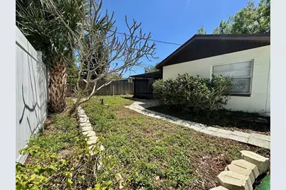 9099 108th Avenue, Seminole, FL 33777 - Photo 25