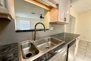 9099 108th Ave, Seminole, FL 33777 - Photo 5