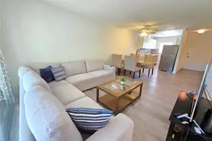 2750 E Bay Dr, Largo, FL 33771 - Photo 15