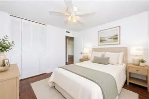 2750 E Bay Dr, Largo, FL 33771 - Photo 19