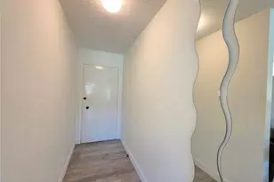 2750 E Bay Dr, Largo, FL 33771 - Photo 29