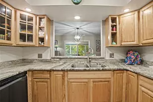 5213 Lantana St, Zephyrhills, FL 33542 - Photo 11