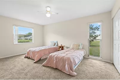 401 De Grasse Place #18, Sun City Center, FL 33573 - Photo 17