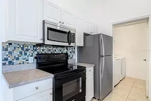 36106 Lake Chase Blvd, Zephyrhills, FL 33541 - Photo 17