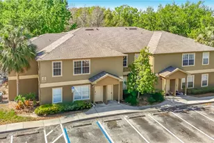 36106 Lake Chase Blvd, Zephyrhills, FL 33541 - Photo 3