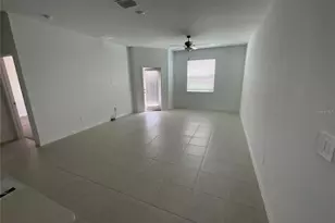 32188 Spiceberry St, San Antonio, FL 33576 - Photo 3