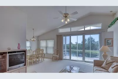 718 Lighthouse Drive, Tarpon Springs, FL 34689 - Photo 5