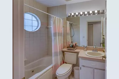 718 Lighthouse Drive, Tarpon Springs, FL 34689 - Photo 5