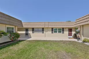 202 Bedford St, Sun City Center, FL 33573 - Photo 3
