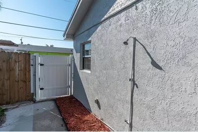 119 147th Avenue E, Madeira Beach, FL 33708 - Photo 43