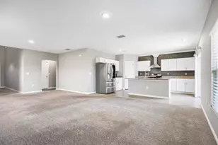 14649 Brumby Ridge Ave, Lithia, FL 33547 - Photo 7