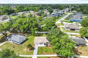 1707 Hughes Dr, Plant City, FL 33563 - Photo 37