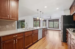 1212 Weybridge Ln, Dunedin, FL 34698 - Photo 17