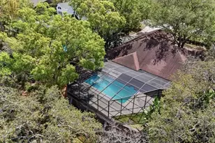 1212 Weybridge Ln, Dunedin, FL 34698 - Photo 47