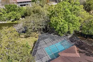 1212 Weybridge Ln, Dunedin, FL 34698 - Photo 5