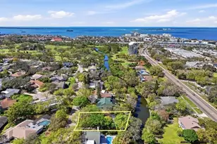 1212 Weybridge Ln, Dunedin, FL 34698 - Photo 3