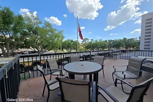 8186 Terrace Garden Dr N, Saint Petersburg, FL 33709 - Photo 45