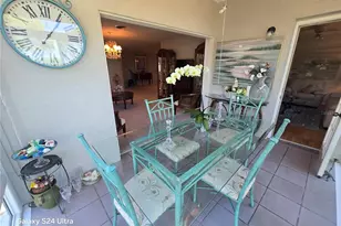 8186 Terrace Garden Dr N, Saint Petersburg, FL 33709 - Photo 17