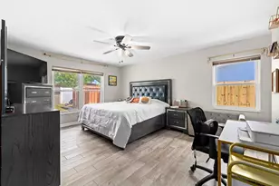 1916 Cloverdale Ct, Lutz, FL 33549 - Photo 17