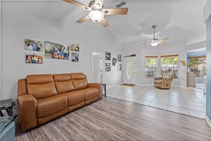 956 Edgehill Dr, Palm Harbor, FL 34684 - Photo 11