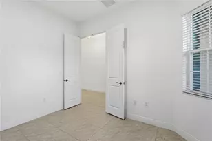 30588 Chesapeake Bay Dr, Wesley Chapel, FL 33543 - Photo 27