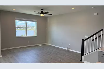 2481 Stapleford Pl, Wesley Chapel, FL 33543 - Photo 9