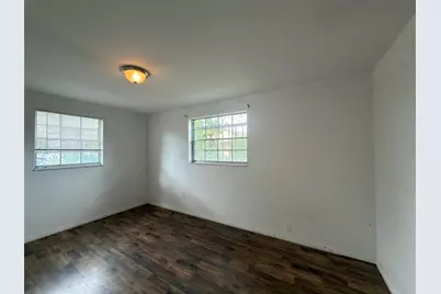 2928 Banza Street, Tampa, FL 33605 - Photo 9