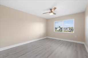 19029 US Hwy 19 N, Clearwater, FL 33764 - Photo 31