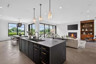 370 Belleair Dr NE, Saint Petersburg, FL 33704 - Photo 19