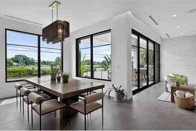 370 Belleair Drive NE, Saint Petersburg, FL 33704 - Photo 23