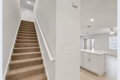 34780 Rainville Loop, Zephyrhills, FL 33541 - Photo 21