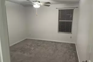 34780 Rainville Loop, Zephyrhills, FL 33541 - Photo 25