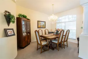 1812 Flower Branch Way, Valrico, FL 33594 - Photo 5