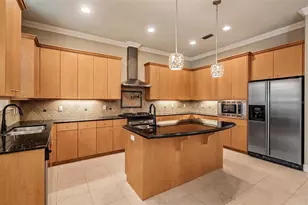 3111 W Lawn Ave, Tampa, FL 33611 - Photo 9