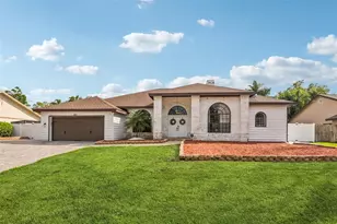 1671 Sparkling Ct, Dunedin, FL 34698 - Photo 1