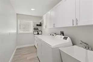 1671 Sparkling Ct, Dunedin, FL 34698 - Photo 21