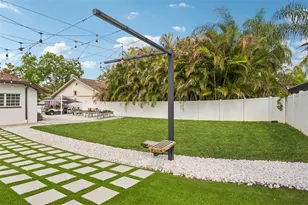 1671 Sparkling Ct, Dunedin, FL 34698 - Photo 45