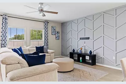 7512 Wallflower Trail, Wesley Chapel, FL 33545 - Photo 7