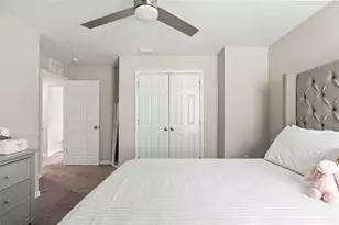 7512 Wallflower Trl, Wesley Chapel, FL 33545 - Photo 33