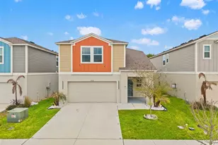 7512 Wallflower Trl, Wesley Chapel, FL 33545 - Photo 1