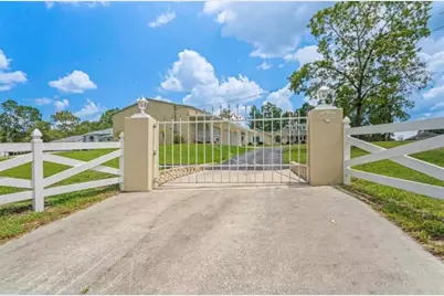 14204 Highgrove Road, Spring Hill, FL 34609 - Photo 67