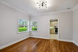 2918 W Coachman Ave, Tampa, FL 33611 - Photo 9